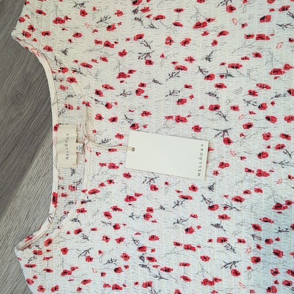 Melloday Top - Picture 5 of 12